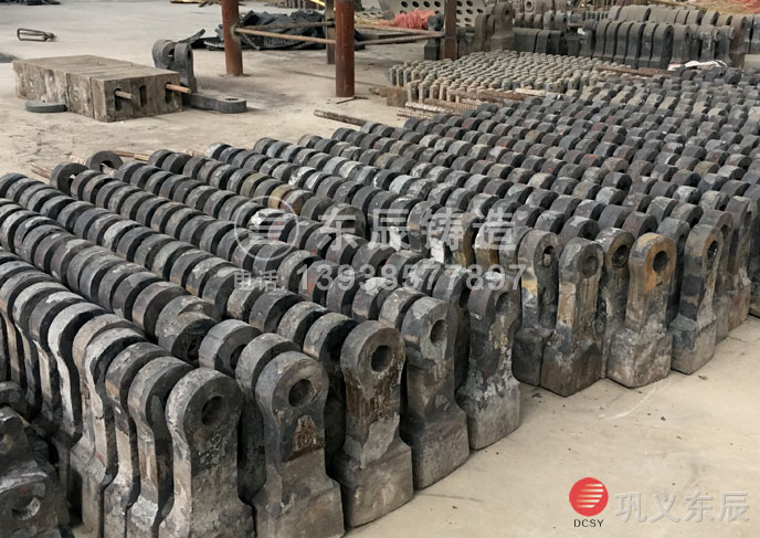 火爆社区App向日葵视频下载铸造高铬合金复合锤头发往吉安市
